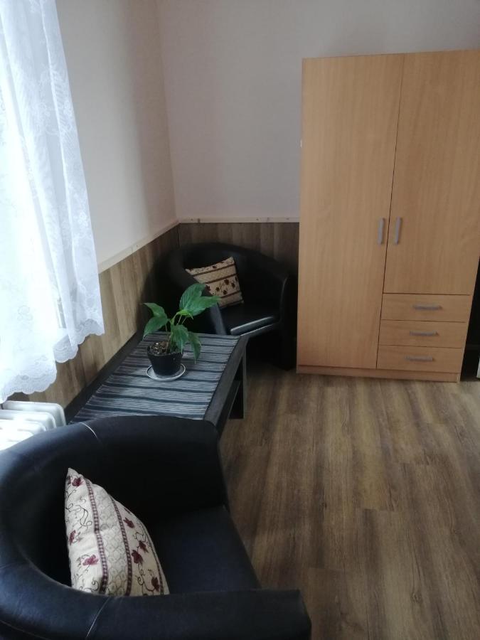 Arany Barany Vendegfogado Bed & Breakfast เลเตนเย ภายนอก รูปภาพ
